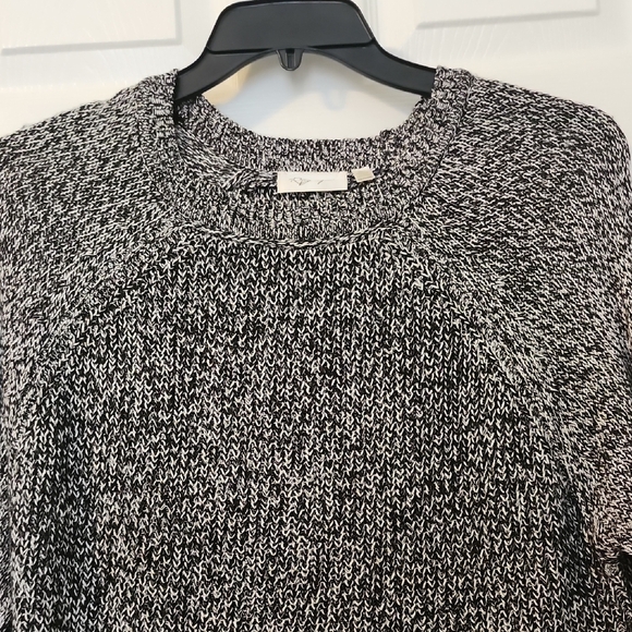 RD Style Monochrome Knit Sweater - Picture 2 of 15